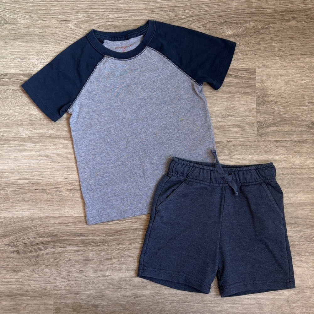 Cat & Jack toddler boys matching set
